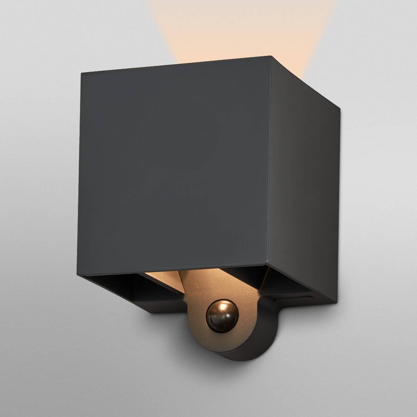 OSRAM ENDURA STYLE Akku-Außenwandlampe mit Sensor