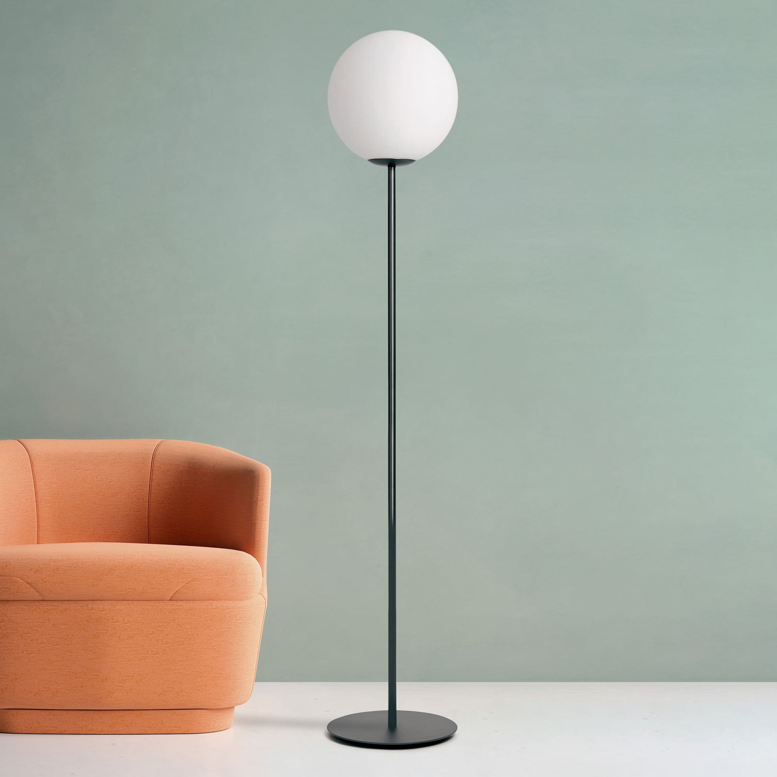 Sforzin Stehleuchte Jugen, schwarz
